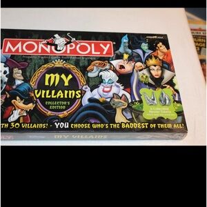 New in box 2008 My Villains Monopoly